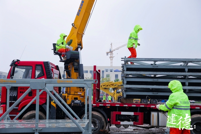 20分钟一座应急桥！恒峰g22加入2024年省级公路与运输突发事务应急演练