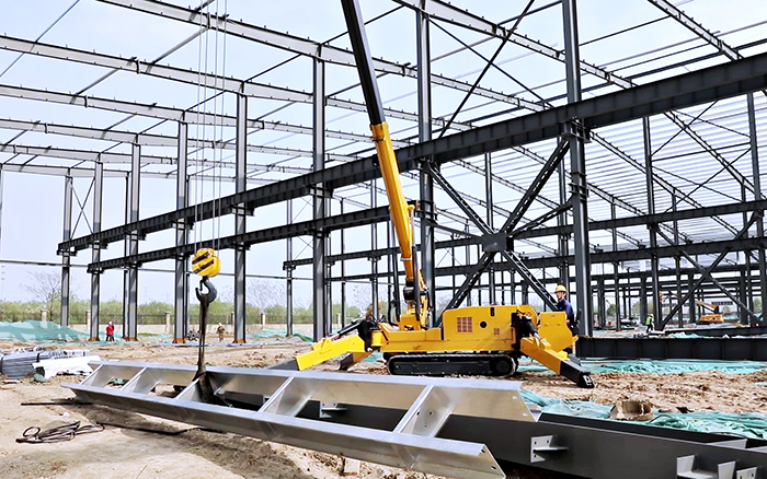 吊装界“蜘蛛侠”：小块头，，，，鼎力大举士，，，，高效能