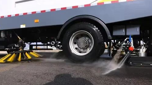 全力以“复”洗城清淤，，，，恒峰g22在行动！